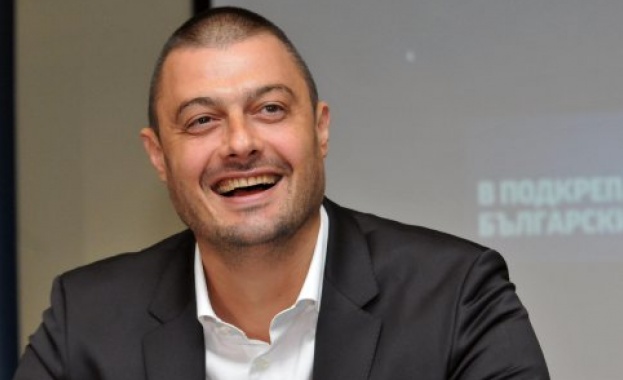 Бареков регистрирал фалшив устав, за да може да управлява БДЦ еднолично 