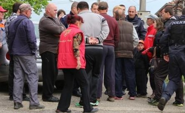 Един от сирийците, прогонени от Розово, получи сърдечен пристъп