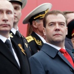 Путин и Медведев ще празнуват Деня на победата над фашизма в Крим