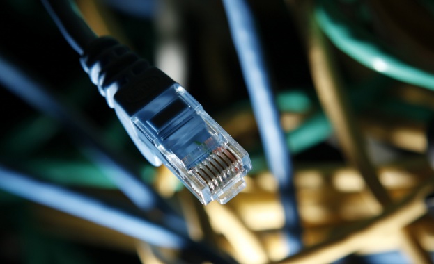 Ивайло Калфин: Решението ДАНС да се грижи за сигурността на интернет е неприемливо