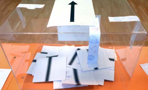 Изтича срокът за предложенията на посолствата за секциите в чужбина