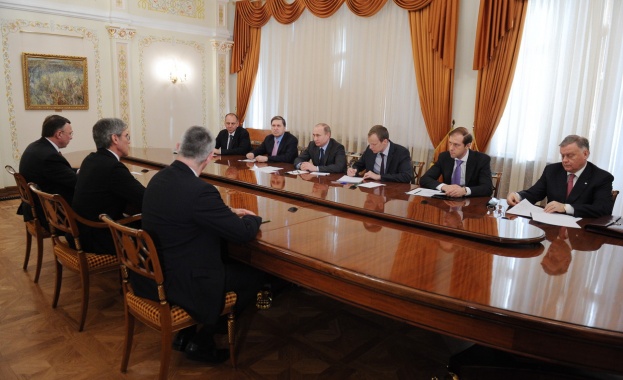 Бизнесът призовава Меркел да не подкрепя санкциите срещу Русия