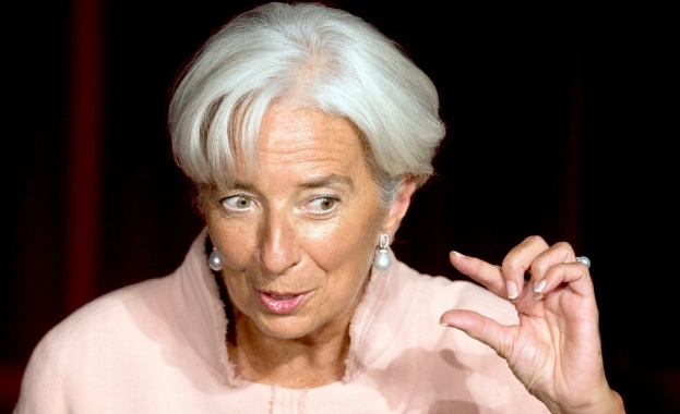 МВФ ще преразгледа помощта за Украйна, ако Киев изгуби контрола върху източните области