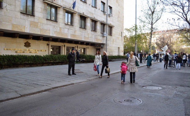 Ген. Валентин Петров: Политиците трябва да престанат да се месят в професионалната работа на МВР