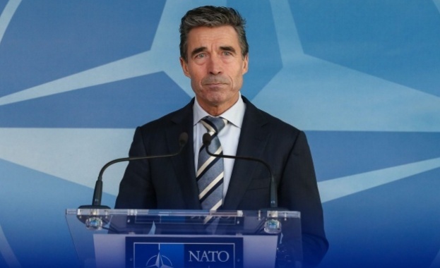 Расмусен призовава страните от НАТО да увеличат военните си разходи!