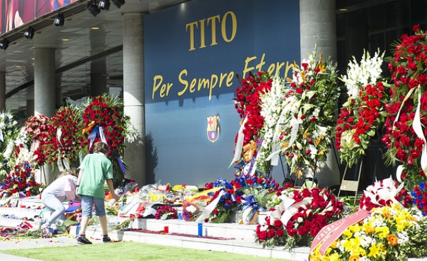 Барселона посвети емоционално видео на Виланова