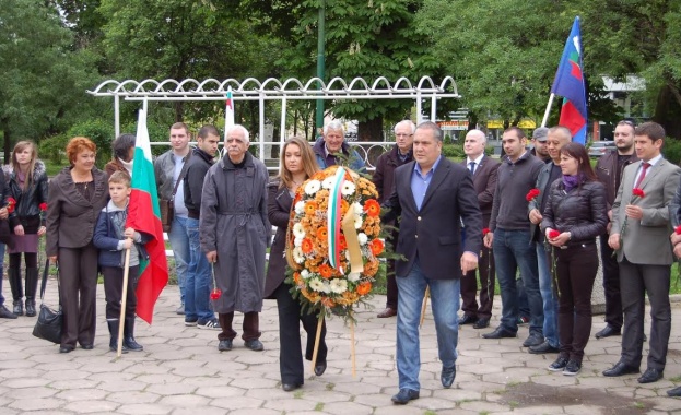 Бинев: Дошъл е моментът, в който трябва да се изправим срещу змея