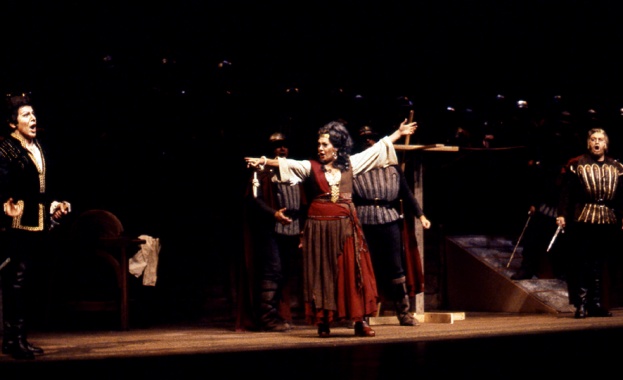 Фиоренца Косото идва за първи път в България