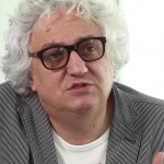 Симеонов само пуска димки, няма да предприеме никакви законови промени за медиите