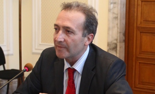 Костадинов: БСП имат много противници, но врагът е само един