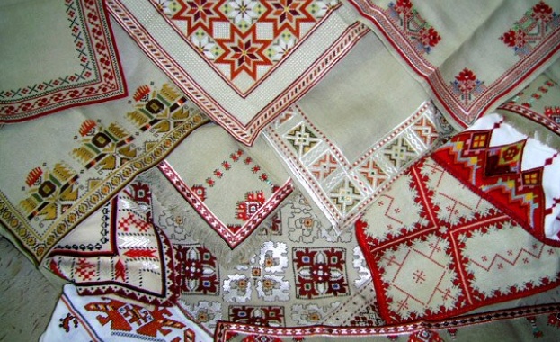 Изложба за българската шевица гостува в Асеновград