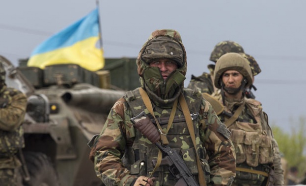 Повишена бойна готовност за военните в Украйна
