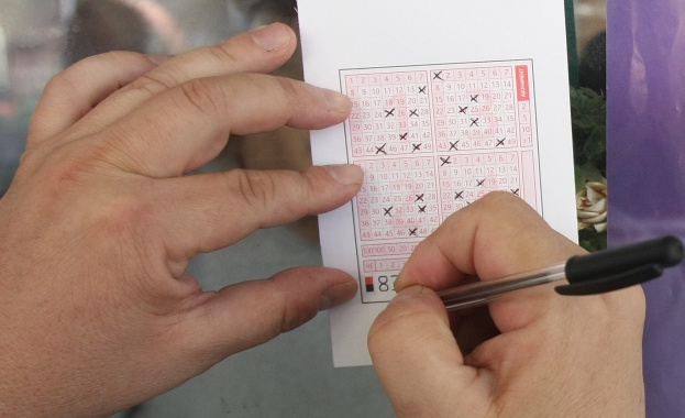 Варненец спечели джакпота в играта 6/42