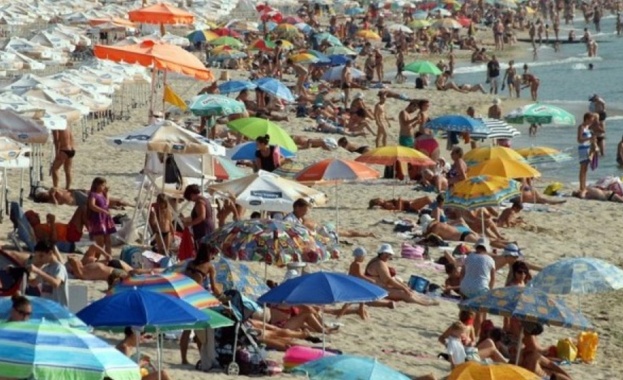 Около 44% от българите планират да почиват през това лято