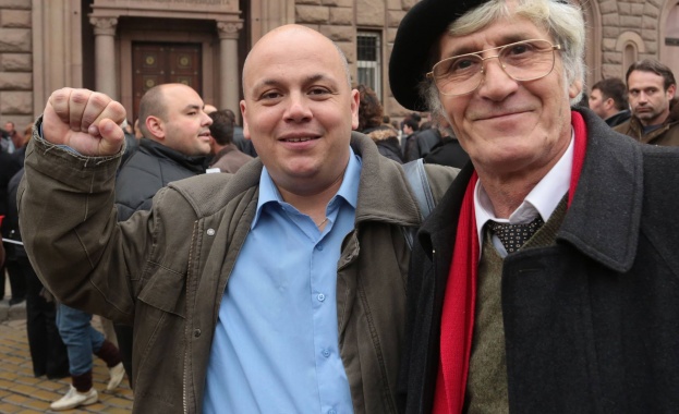 Александър Симов: Политическото статукво в Европа трябва да бъде променено 