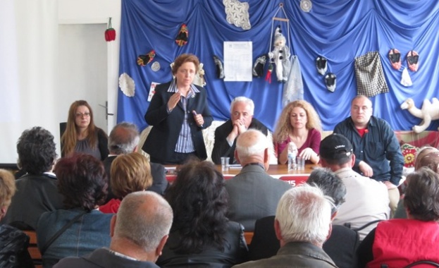 Янкова: Само за 11 месеца правителството даде 8 млн.лв. на Смолян