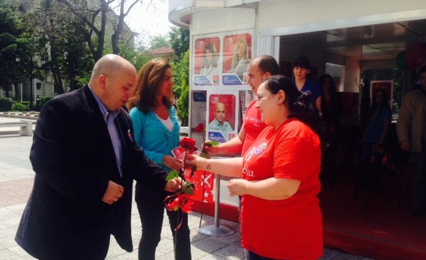 Симов: Трябва да научим Европа да чува и „не" 