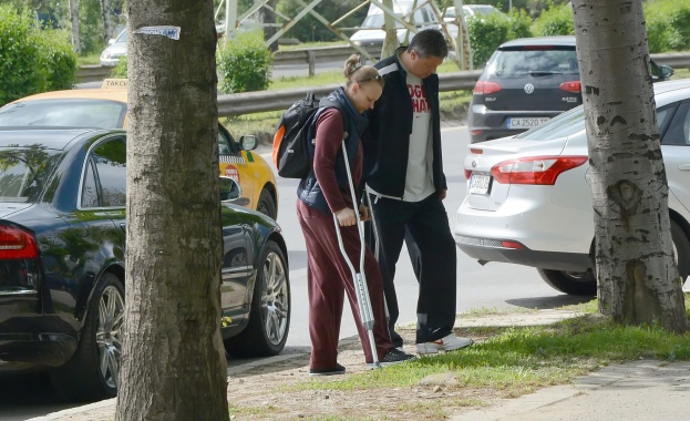 Любо Пенев помага на непозната 