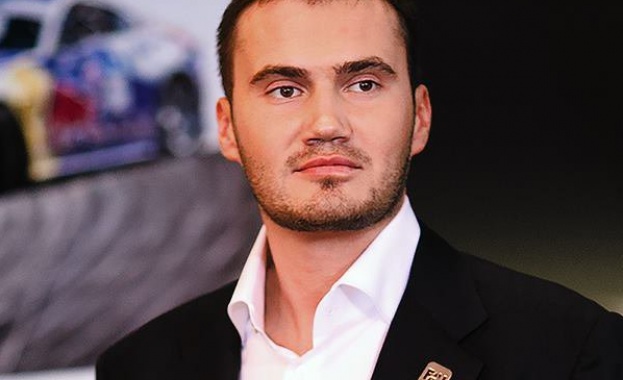 Синът на Янукович: Съвестта и честта не ми позволяват да остана в Партията на регионите