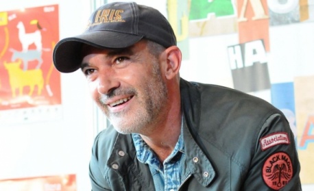 Антонио Бандерас на 65: Театърът е любовта на моя живот