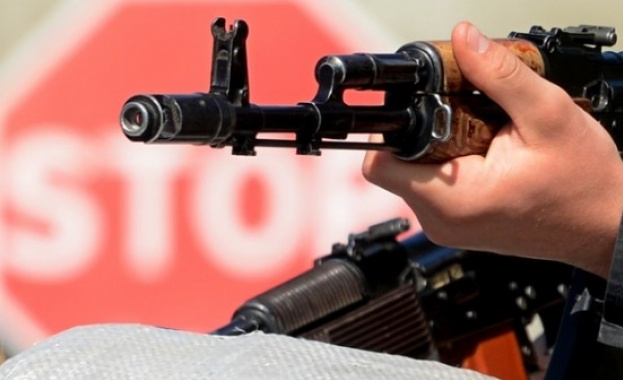 The Guardian: САЩ ни тласкат към нова световна война