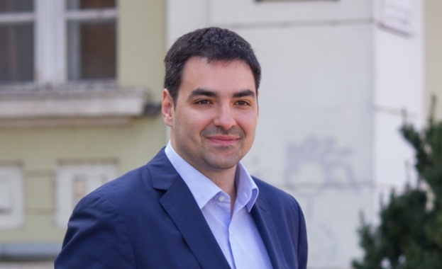 Ангел Ризов: Нуждаем се от ясно формулирани национални приоритети