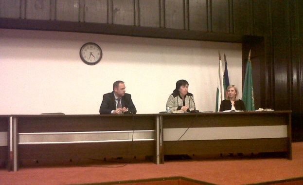 Атанаска Тенева: Резултатите от външното оценяване в Пловдив област са по-високи от миналогодишните