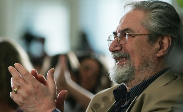 „Златен век” за Гюзелев 