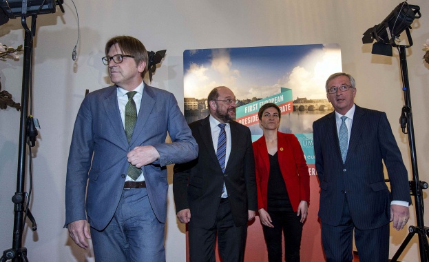 Шулц и Юнкер са като българин и македонец - чудят се как да изглеждат различни