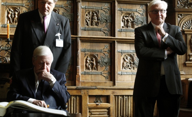 Хелмут Шмит: Какво прави Грузия в ЕС?