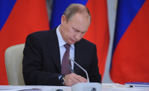 Путин: Между Москва и Пекин е установено образцово сътрудничество