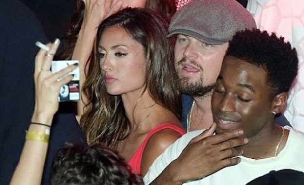 Леонардо ди Каприо разпуска с омъжена моделка 