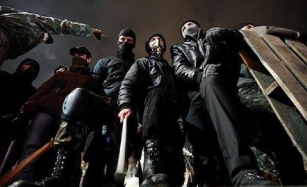 Интерпол издирва лидера на „Десен сектор” Дмитрий Ярош