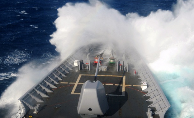 Американски ракетен крайцер влезе в Черно море 