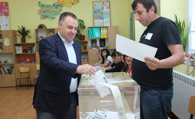 Найденов: Гласувах Европа да спре да свързва страната ни със скандали и порочни практики