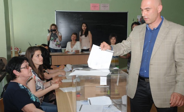 Николай Тишев: Гласувах за една по-социална Европа 