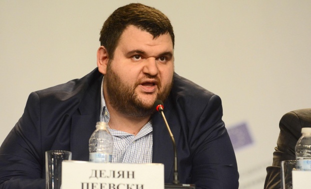 Пеевски отговори на въпроса "Кой?"