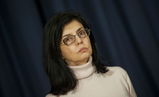 Меглена Кунева: Не се чувствам изместена