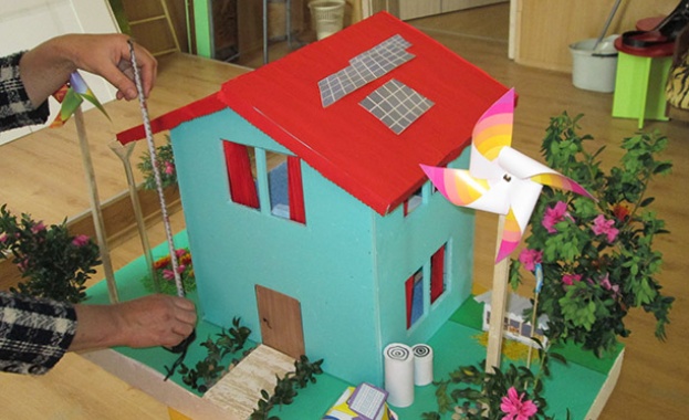 Ясни са победителите в детския конкурс на EVN България за изработка на макет на „Екологичен град"