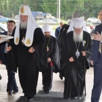 Руската и българската църква са християнски общности, свързани от любов и единомислие