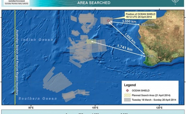 Публикуваха записи от комуникациите на изчезналия малайзийски самолет