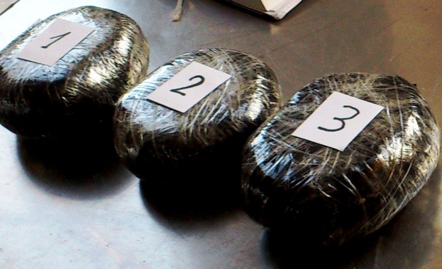 Хероин и скимиращи устройства откриха АМ, ДАНС и МВР във Видин 