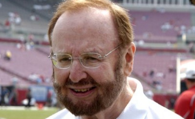 Почина собственикът на "Манчестър Юнайтед"