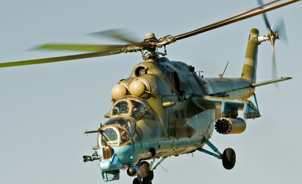 Опълченците край Славянск свалиха военен хеликоптер с генерал на борда