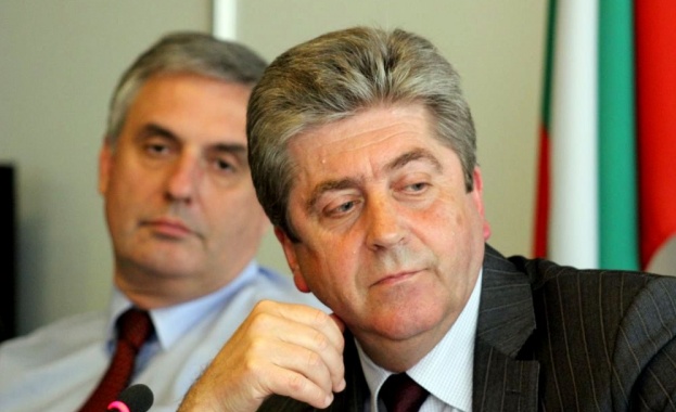 АБВ иска Плевнелиев в НС, за да се формулира мандата му за срещата на НАТО