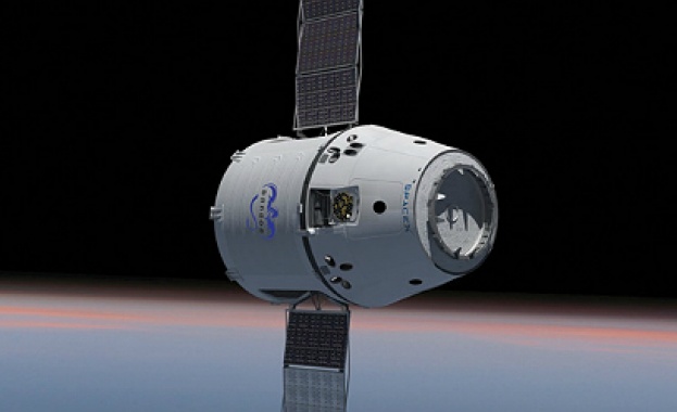 Представиха космическия кораб, който ще превозва астронавти до МКС