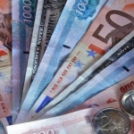 Глобиха с близо 7000 лв. рускиня за призиви за възраждане на СССР