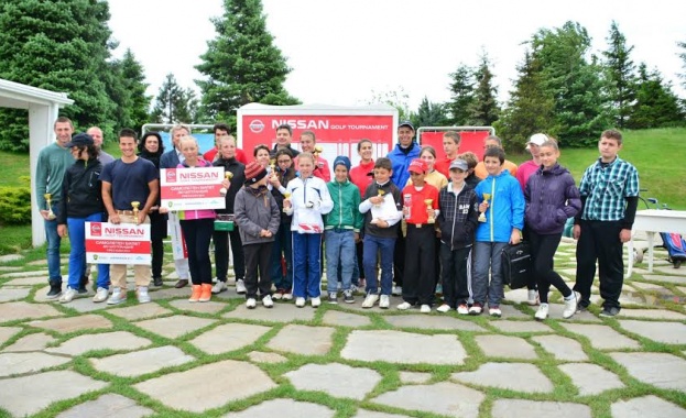 JUNIOR NISSAN GOLF TOURNAMENT класира двама младежи за JUNIOR BRITISH OPEN