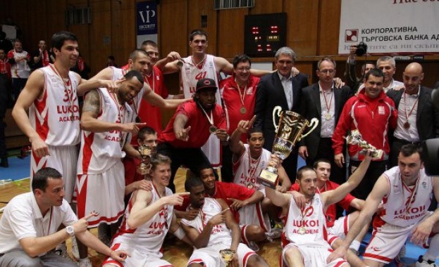 „Еврофутбол": Лукойл Академик ще е баскетболният шампион на България