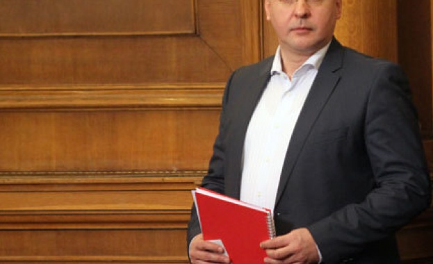 Депутатите от БСП ще чуят за първи път от Станишев какво ще правят с властта